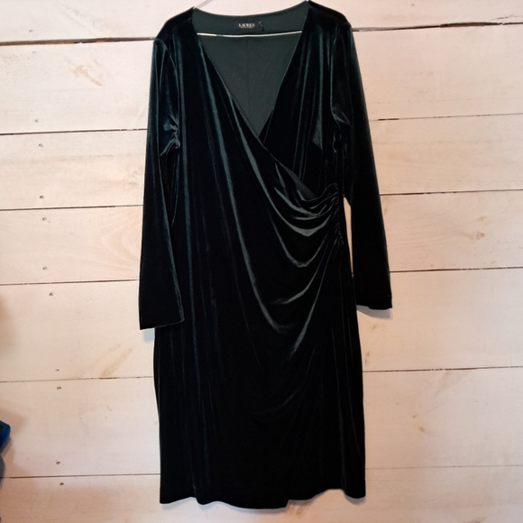 Ralph Lauren Women Dark Fern Green Velvet V Neck Knee Length Dress Size 16W - Picture 2 of 10